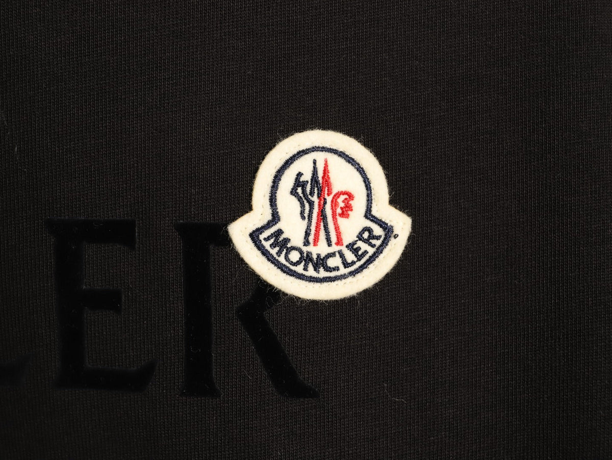 Moncler Lettering Long-Sleeve T-Shirt - Black